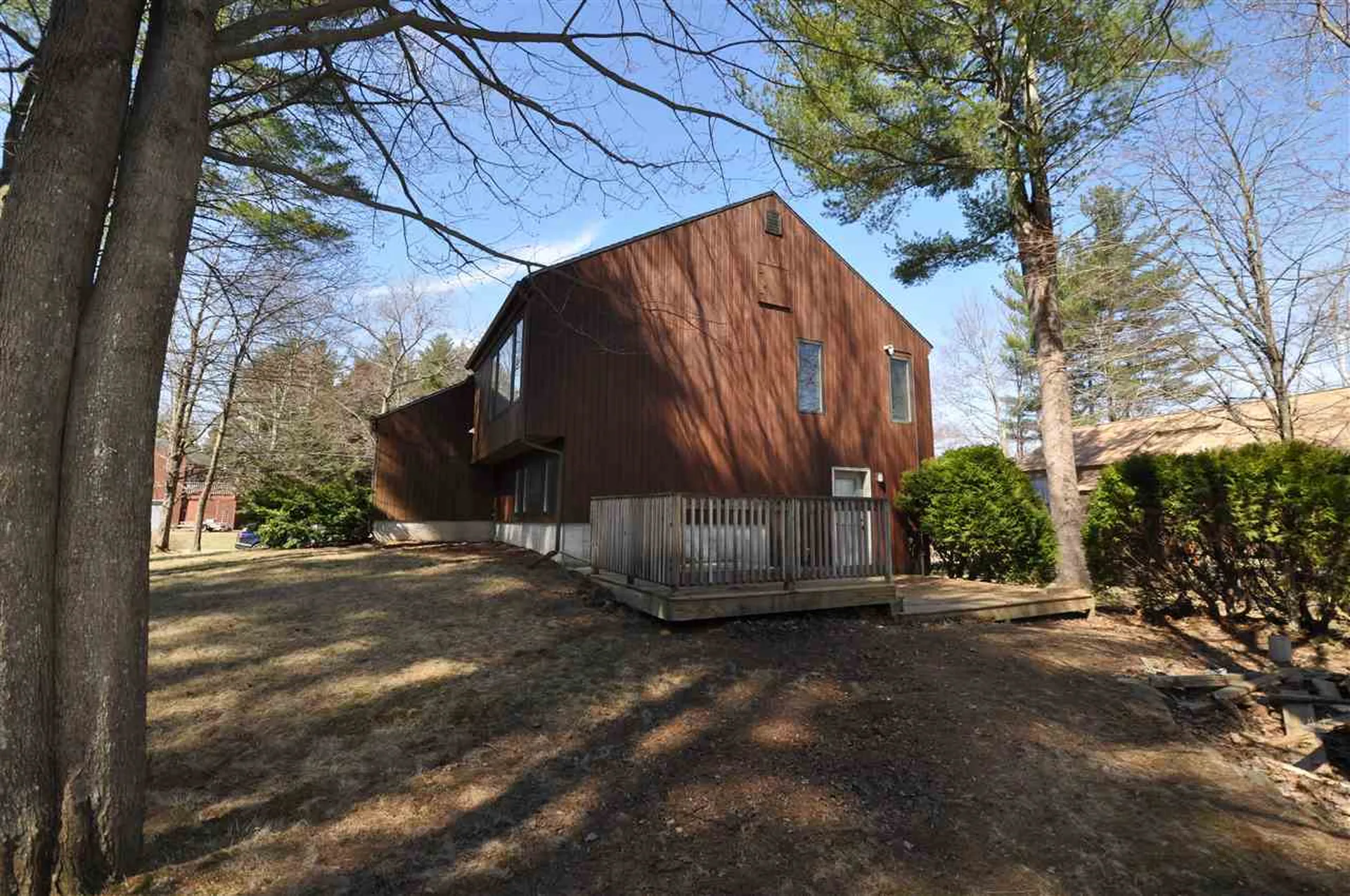 28 Wellesley Drive Milford NH 03055