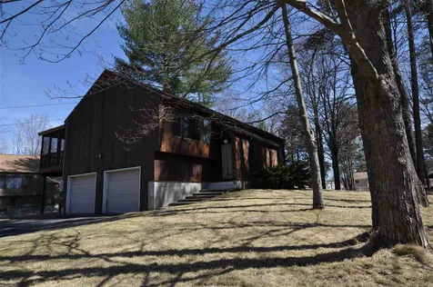 28 Wellesley Drive Milford NH 03055