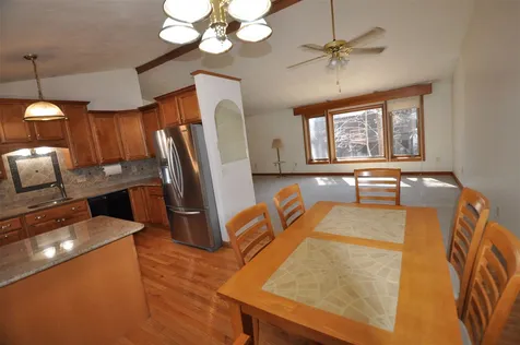 28 Wellesley Drive Milford NH 03055