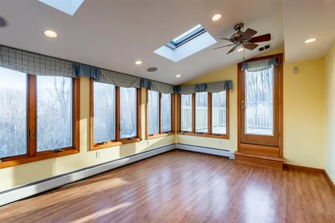 65 Roby Road Goffstown NH 03045