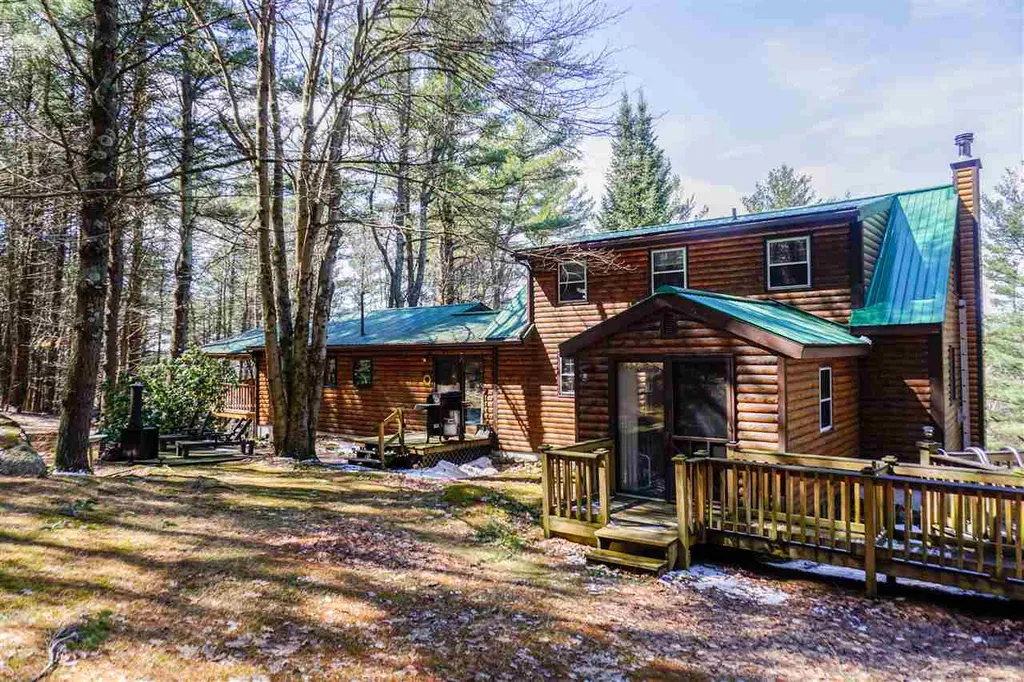 376 East Road Milton VT 05468