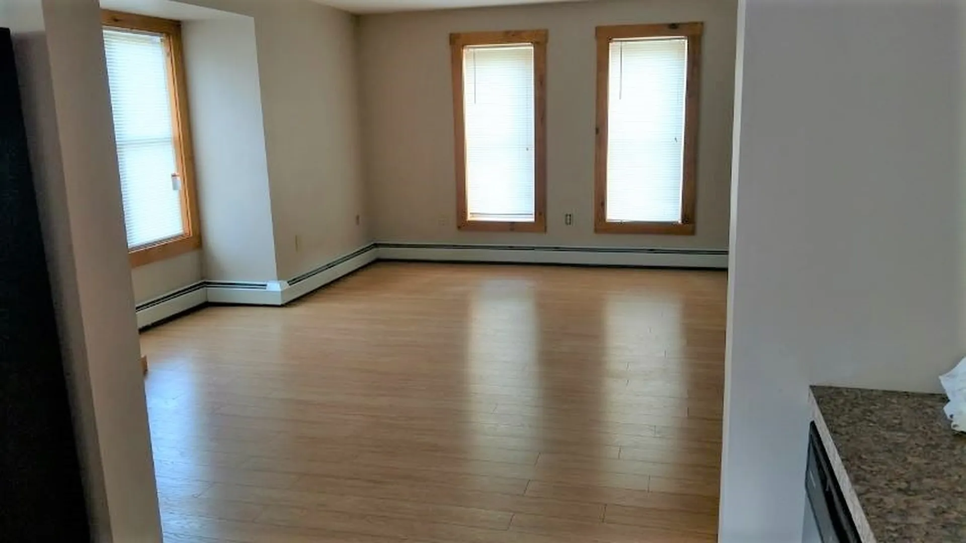 21 Highland Street Ashland NH 03217