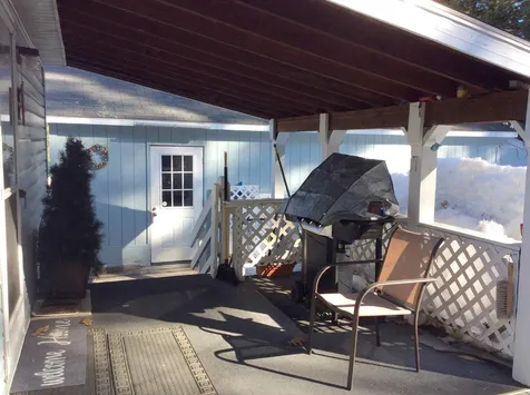 17 Brookside Drive Plymouth NH 03264