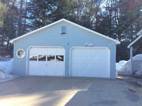 17 Brookside Drive Plymouth NH 03264