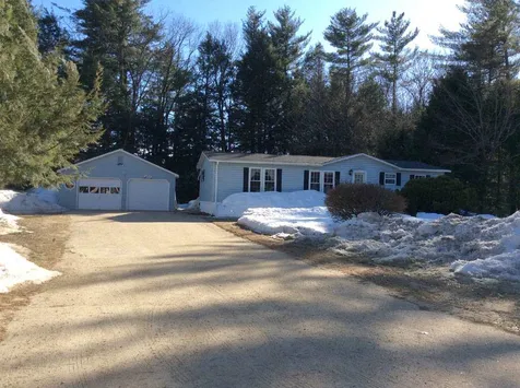 17 Brookside Drive Plymouth NH 03264