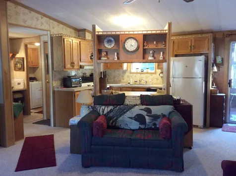 17 Brookside Drive Plymouth NH 03264