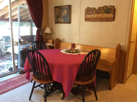17 Brookside Drive Plymouth NH 03264