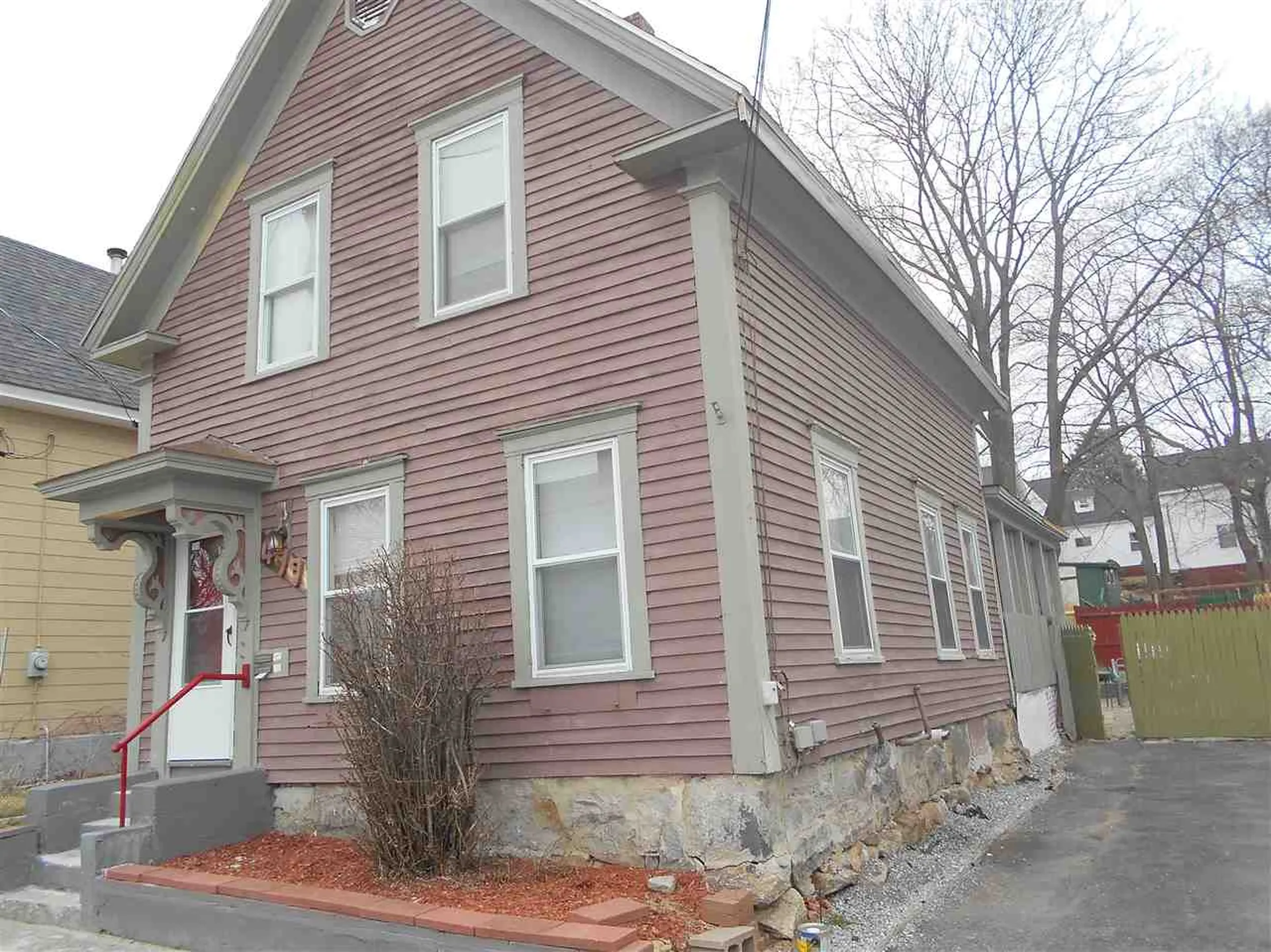 479 Hall Street Manchester NH 03103