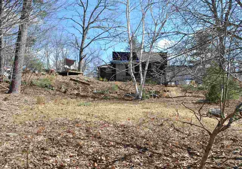 78 Mountain Road Raymond NH 03077