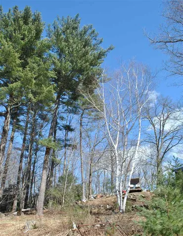 78 Mountain Road Raymond NH 03077