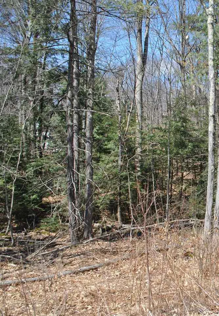 76 Mountain Road Raymond NH 03077