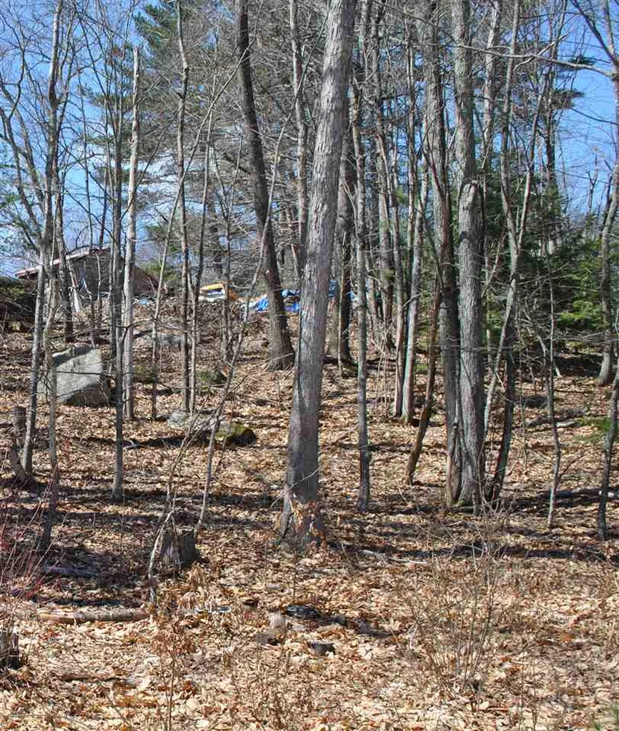 76 Mountain Road Raymond NH 03077