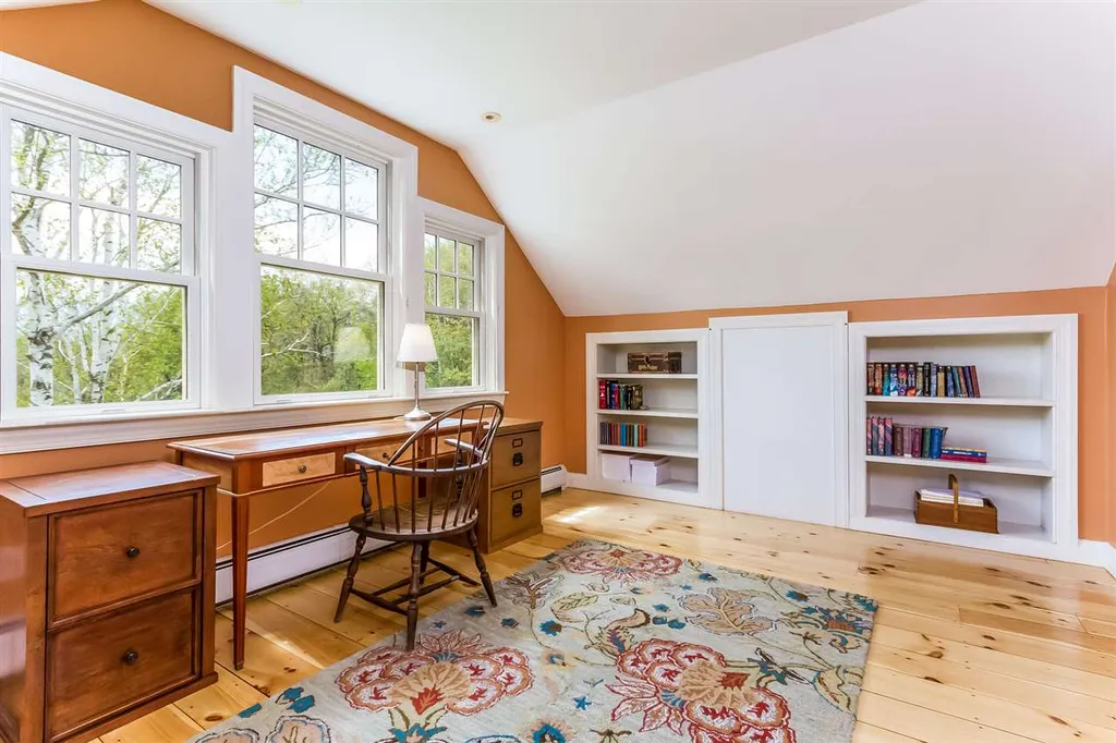 33 Via Tranquilla Street Concord NH 03301