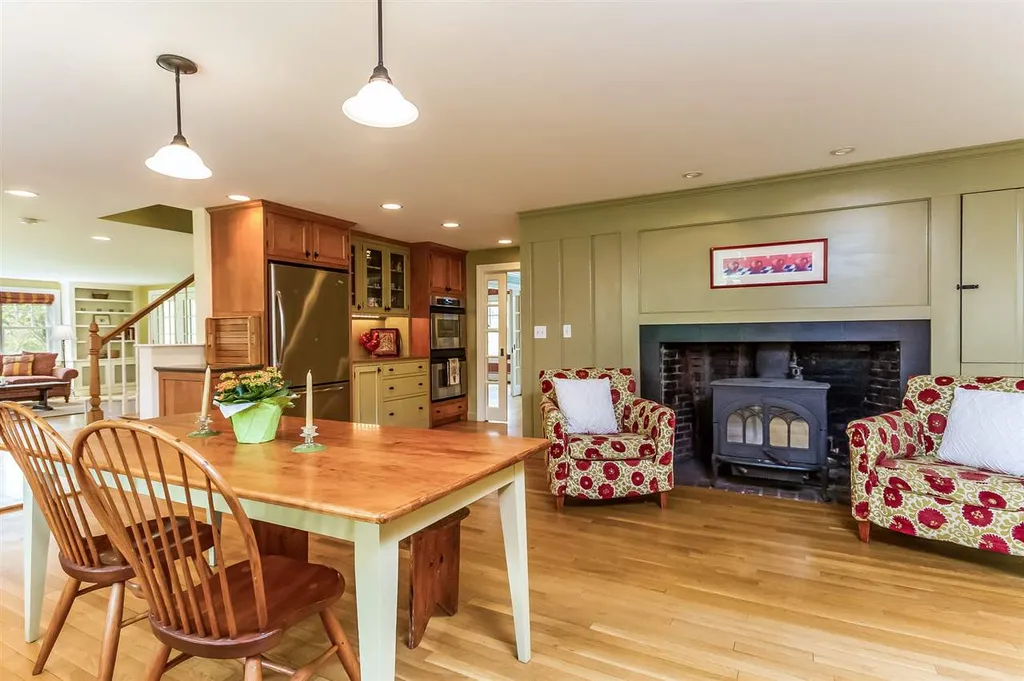 33 Via Tranquilla Street Concord NH 03301