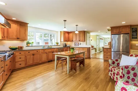 33 Via Tranquilla Street Concord NH 03301