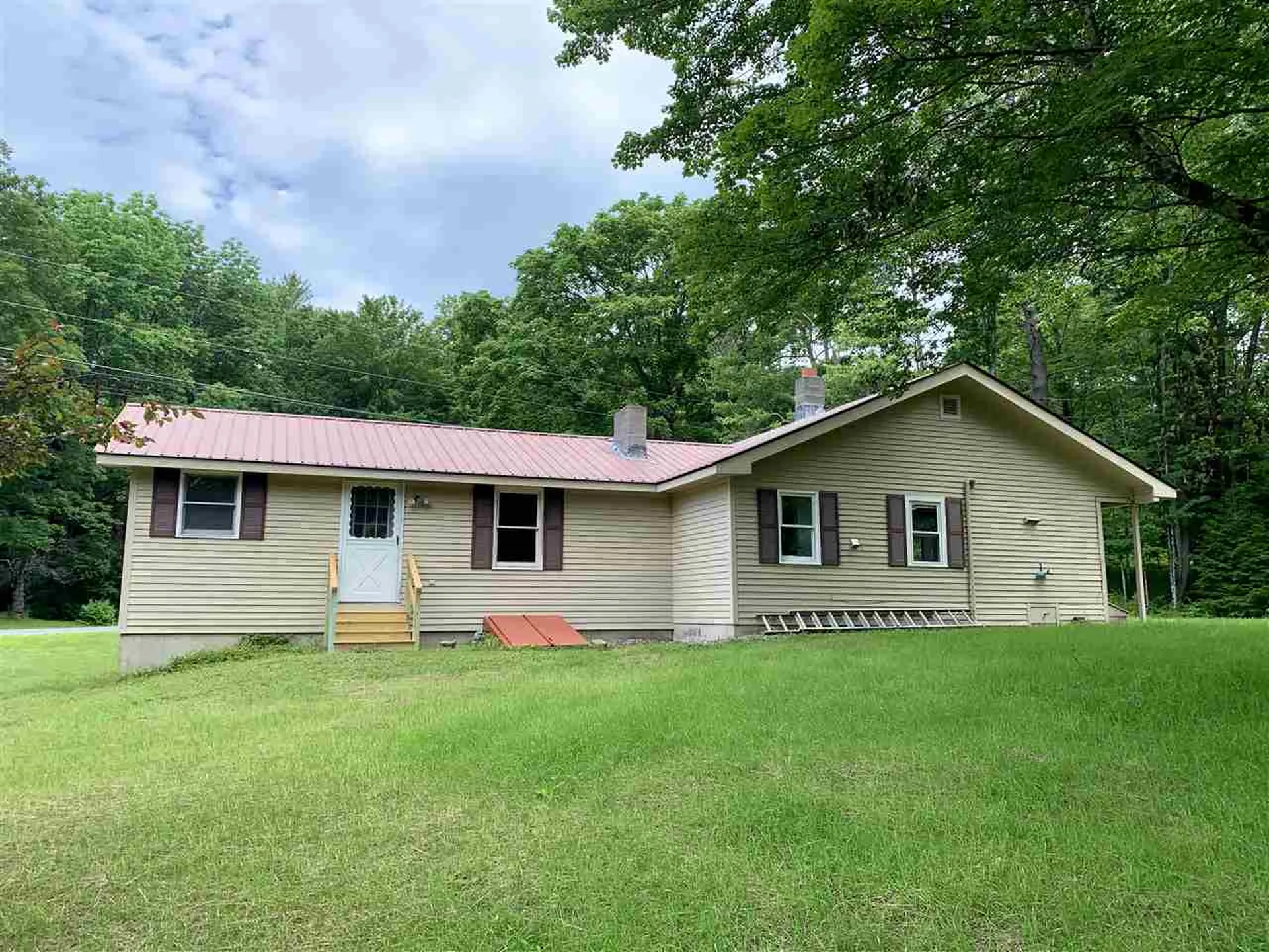36 Jabe Meadow Road Charlestown NH 03603