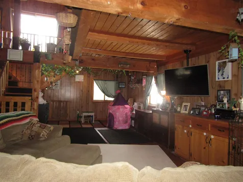 7 Macneil Lane Pittsburg NH 03592