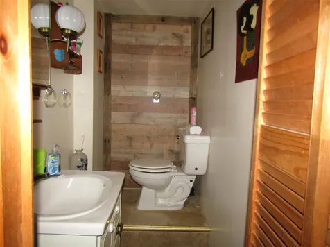 7 Macneil Lane Pittsburg NH 03592