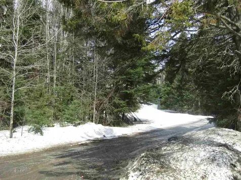 7 Macneil Lane Pittsburg NH 03592