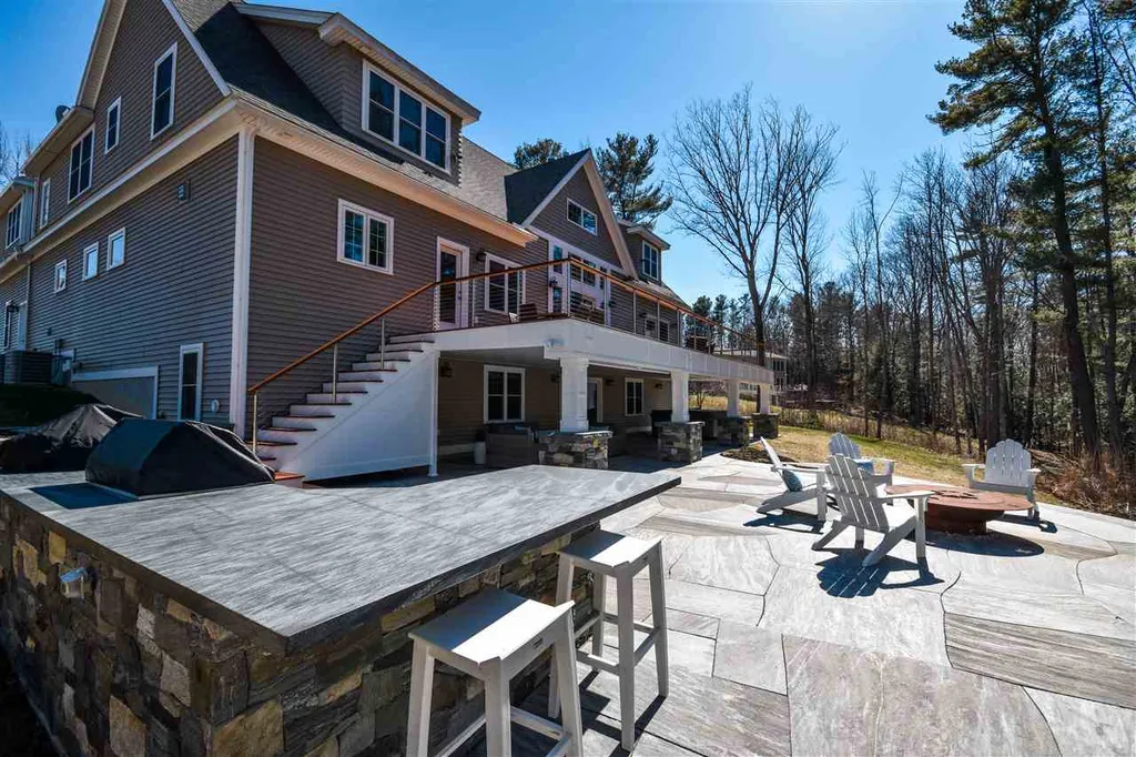 38 Mallard Lane Dover NH 03820