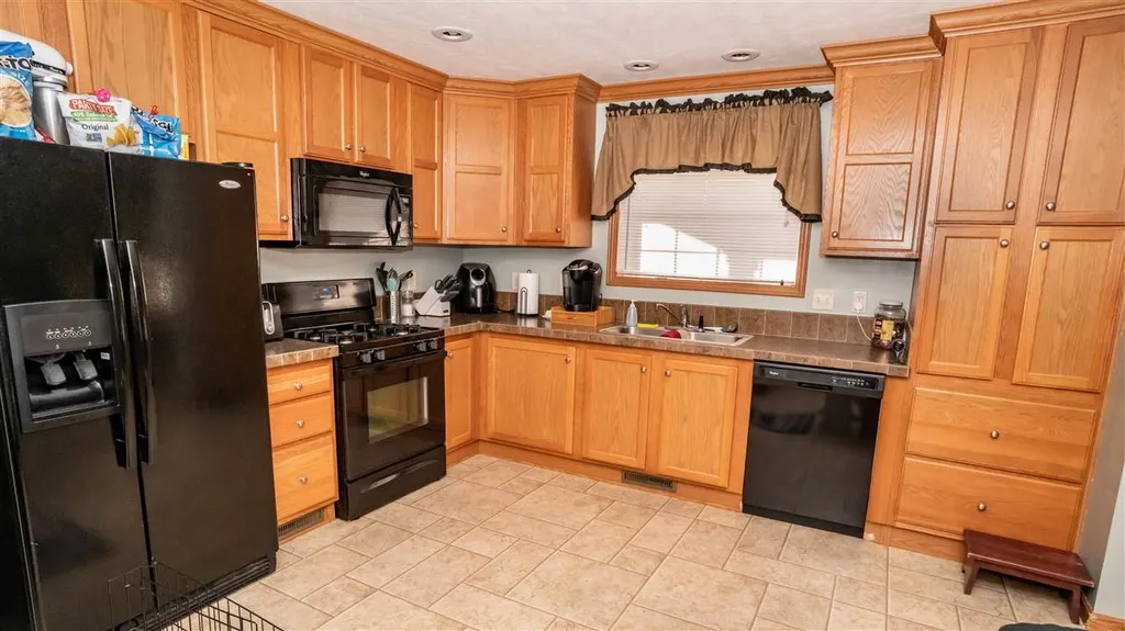 8 Rudman Drive Rochester NH 03839