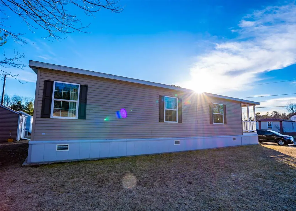 8 Rudman Drive Rochester NH 03839