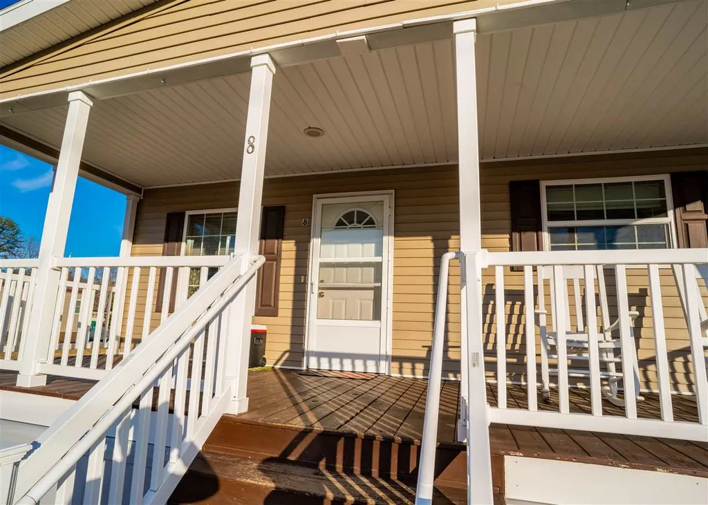8 Rudman Drive Rochester NH 03839