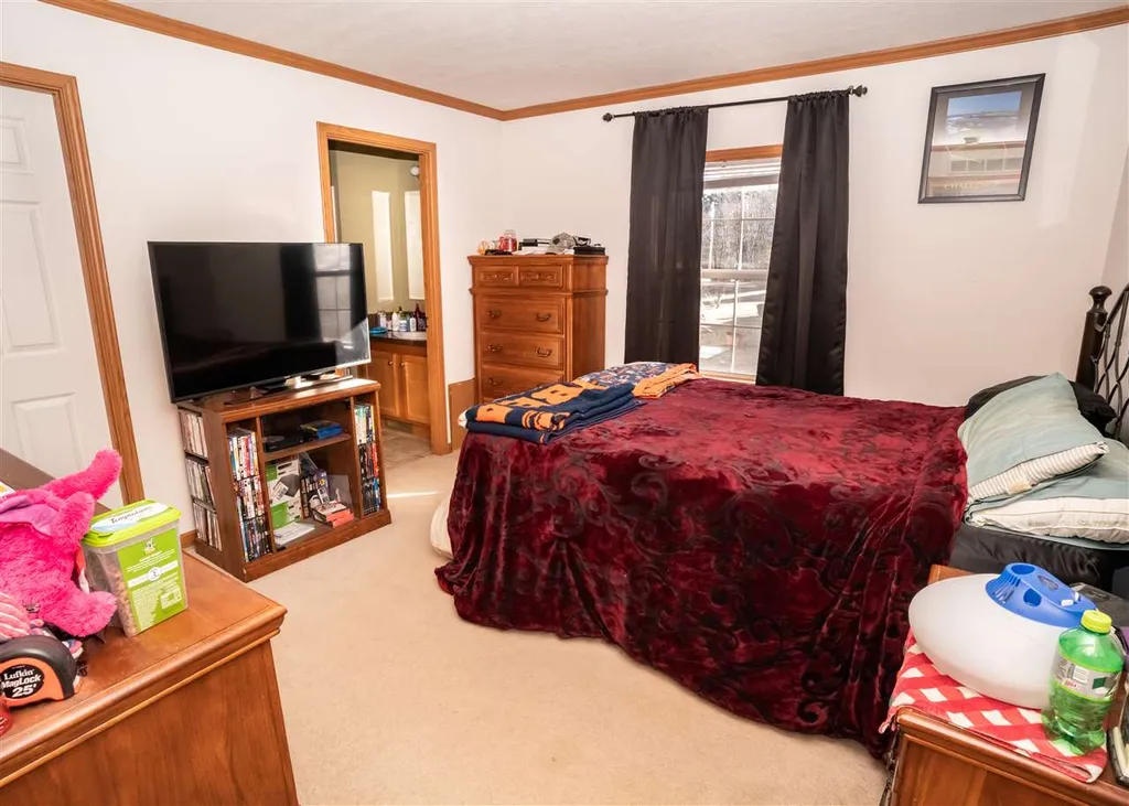 8 Rudman Drive Rochester NH 03839