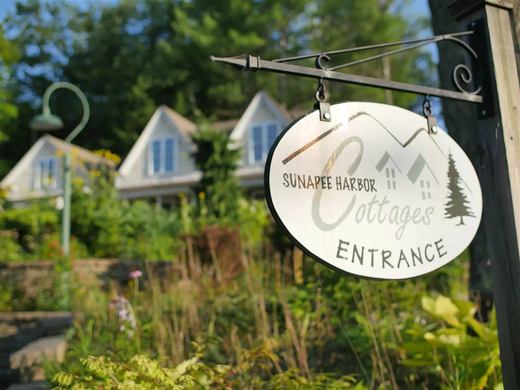 4 Lake Avenue Sunapee NH 03782