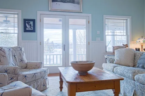 4 Lake Avenue Sunapee NH 03782