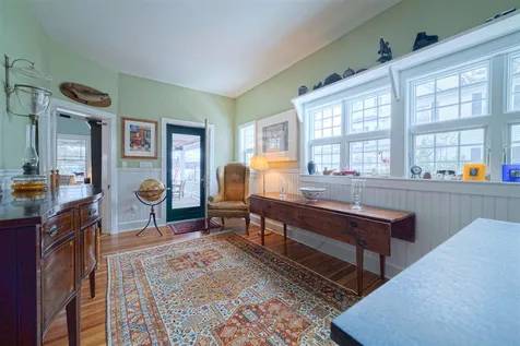 4 Lake Avenue Sunapee NH 03782