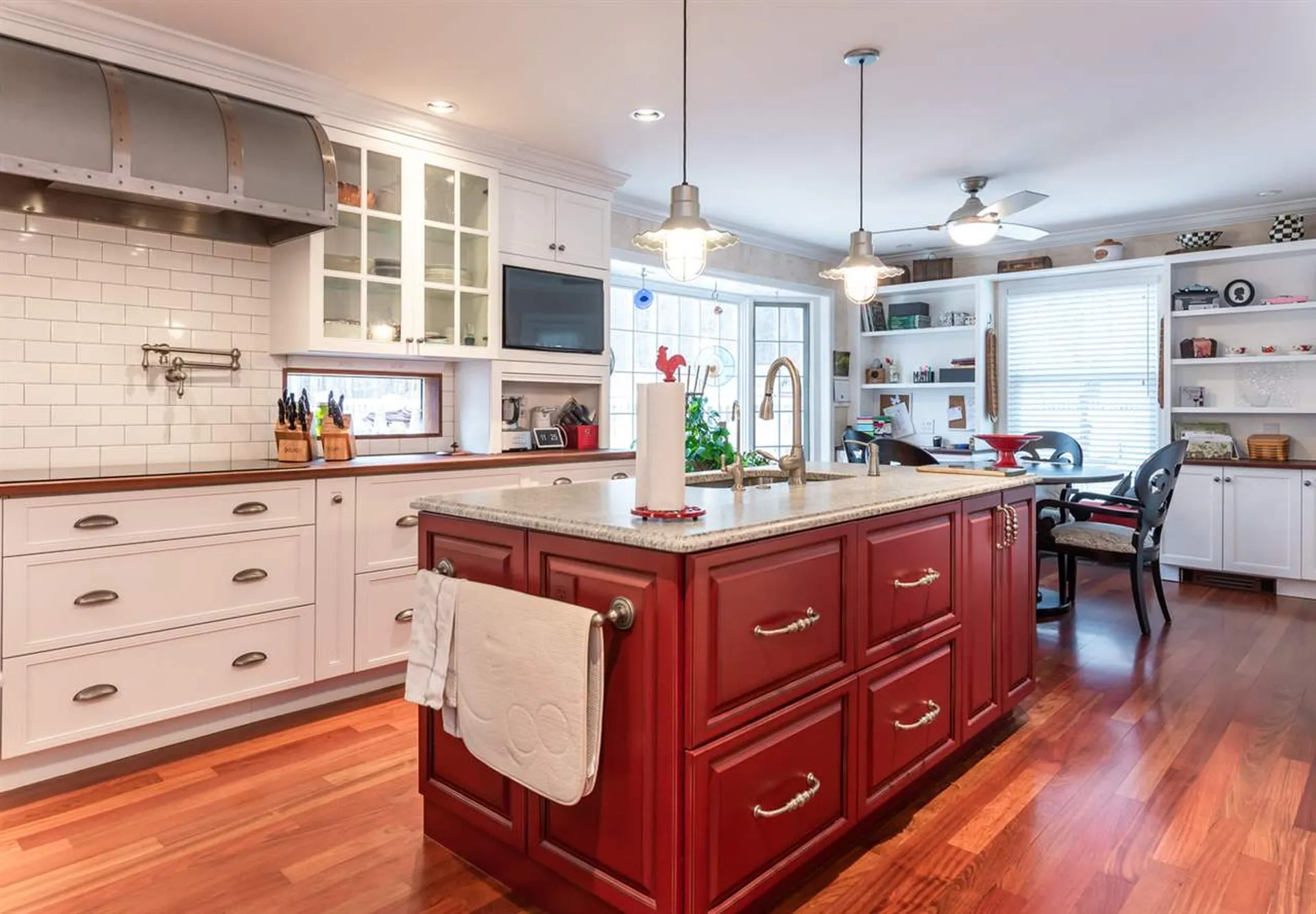 12 Sparrow Lane Bedford NH 03110