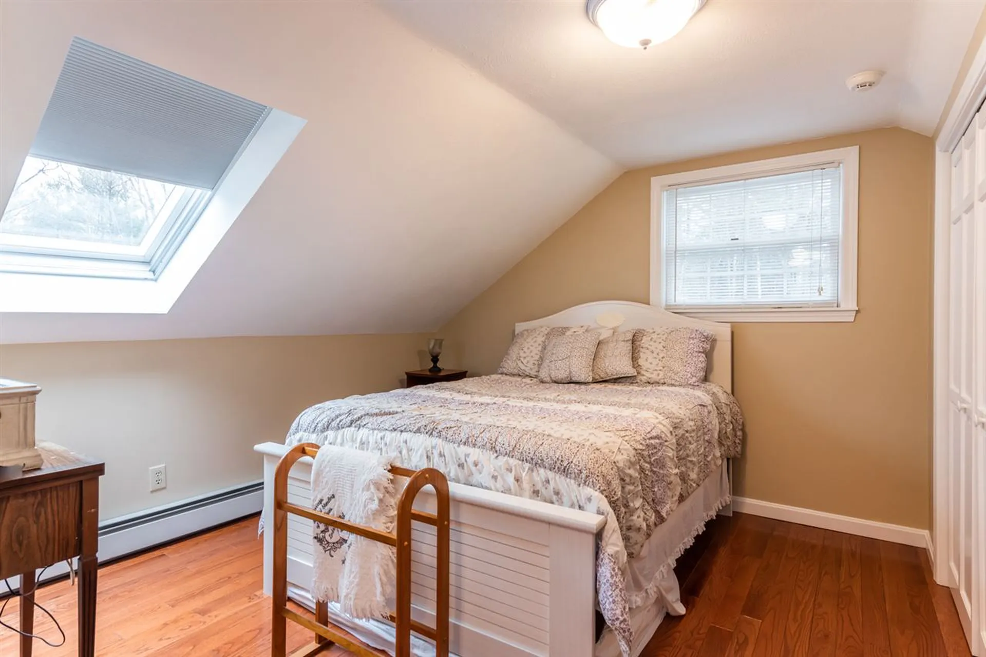 12 Sparrow Lane Bedford NH 03110
