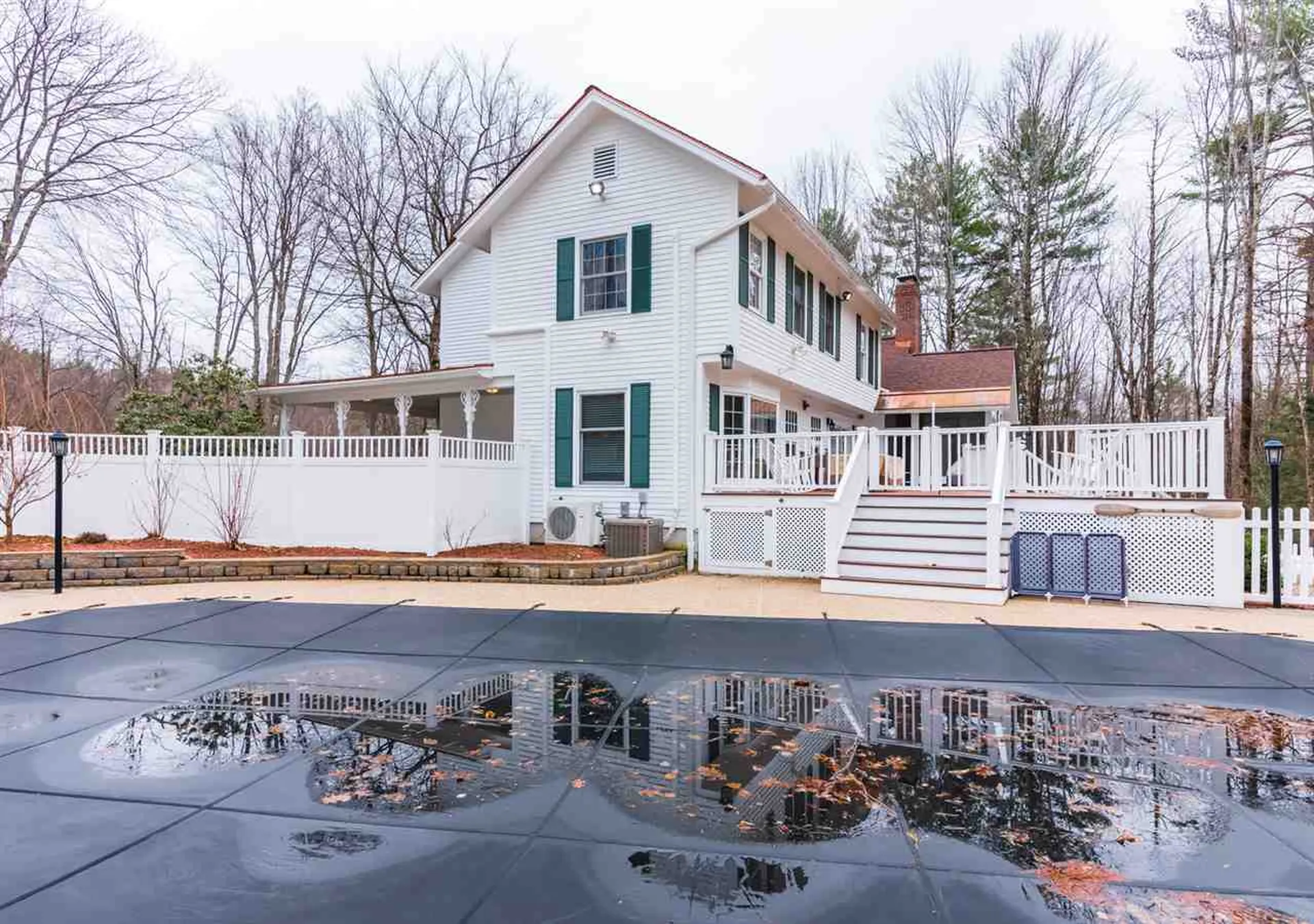 12 Sparrow Lane Bedford NH 03110
