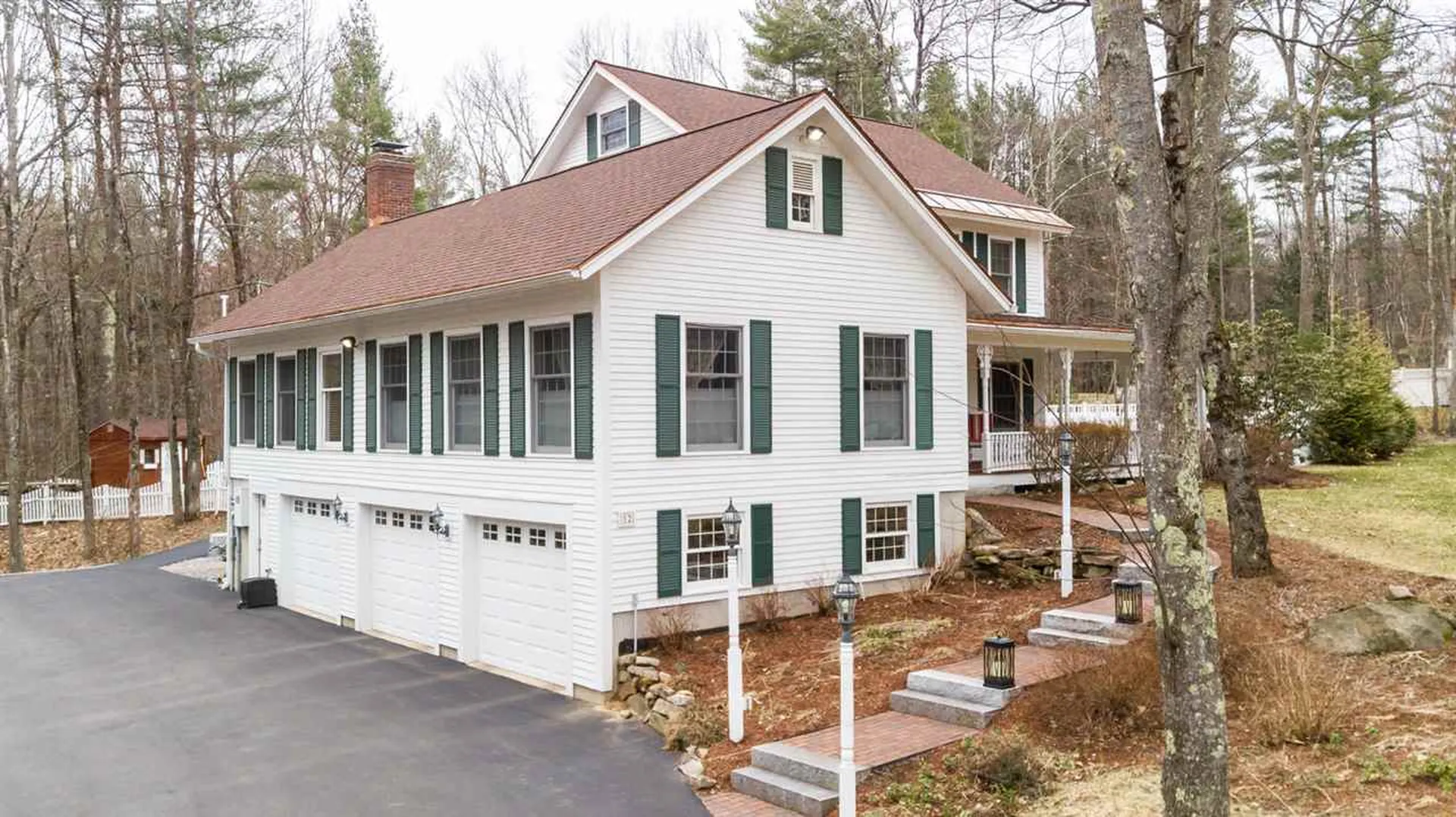 12 Sparrow Lane Bedford NH 03110