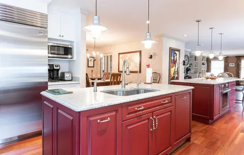 12 Sparrow Lane Bedford NH 03110