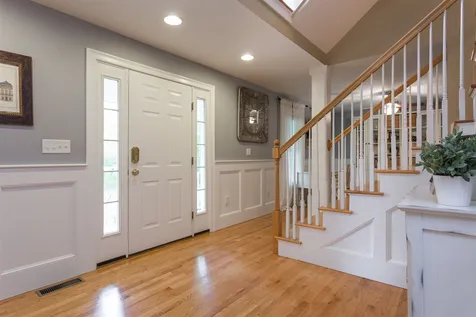 27 Cordeiro Drive Dover NH 03820