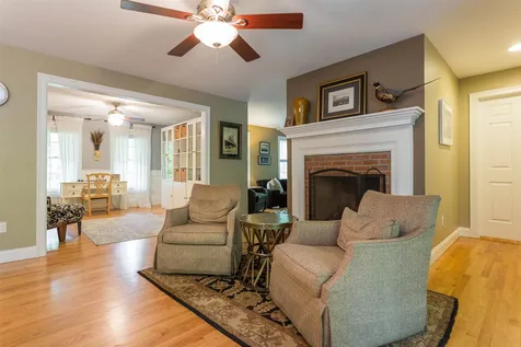 27 Cordeiro Drive Dover NH 03820