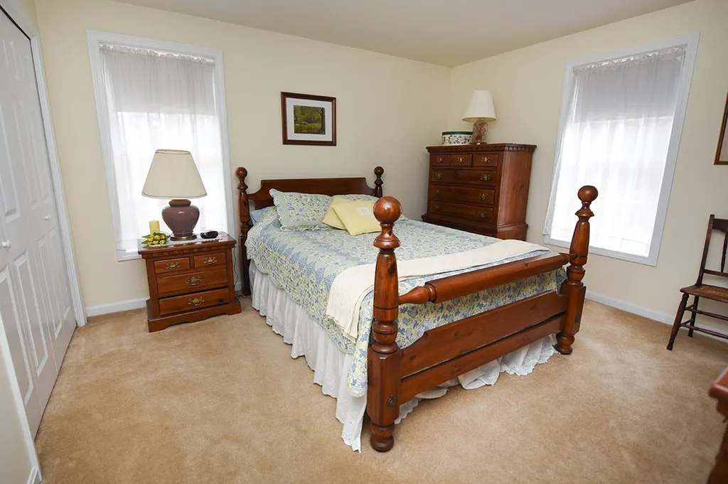 21 Lantern Lane Sandown NH 03873