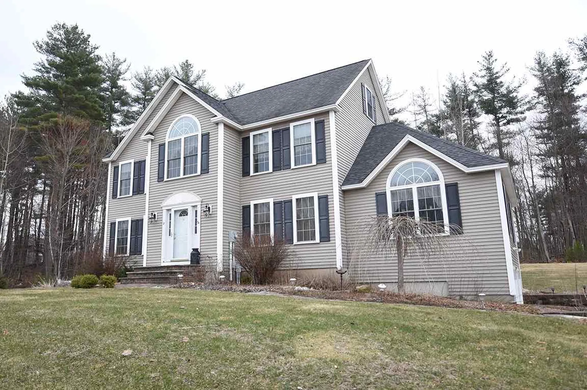 21 Lantern Lane Sandown NH 03873