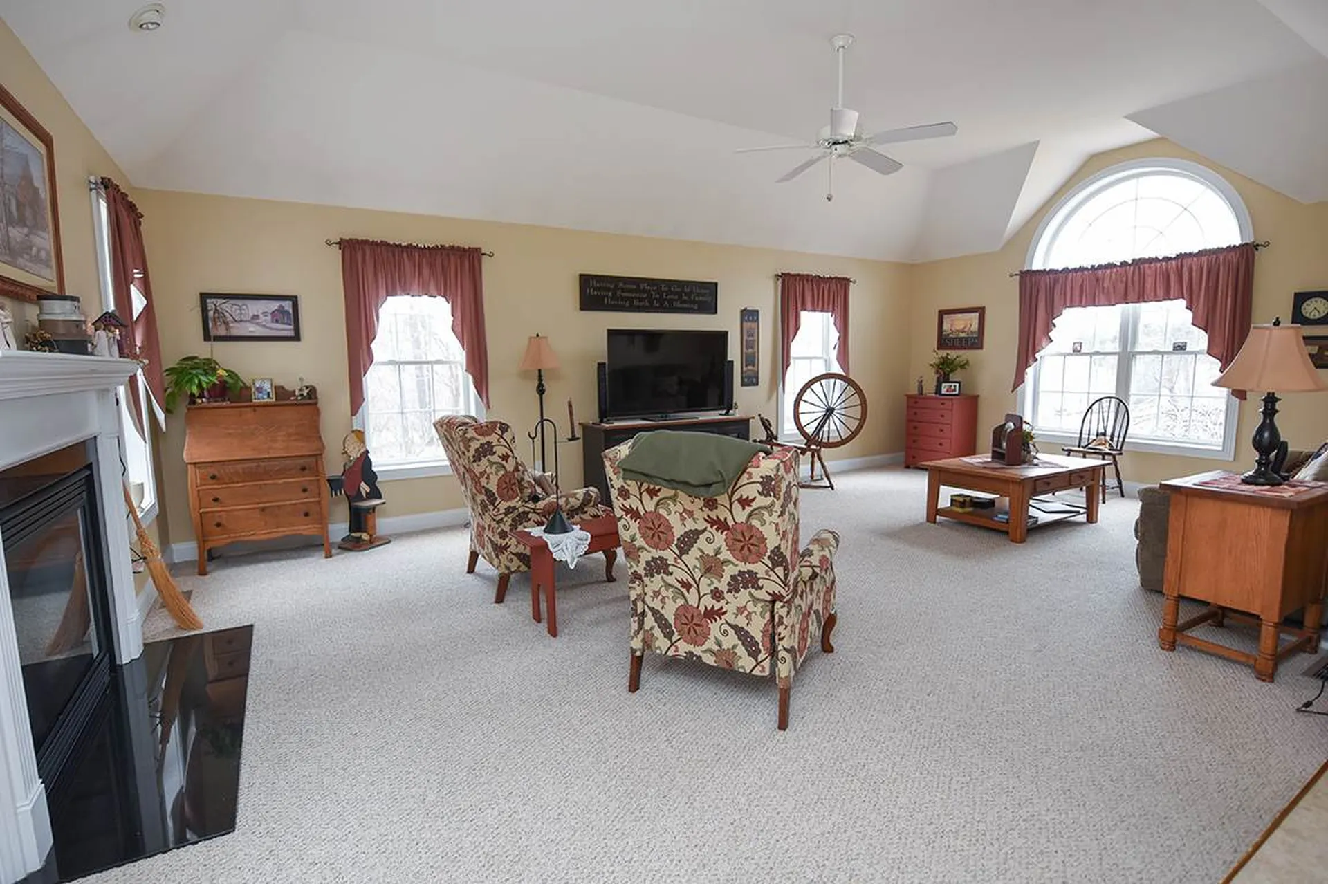 21 Lantern Lane Sandown NH 03873
