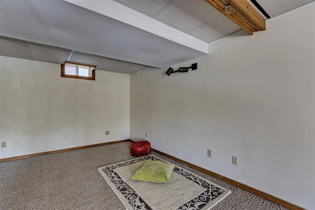 59 Pico Road Lyme NH 03768