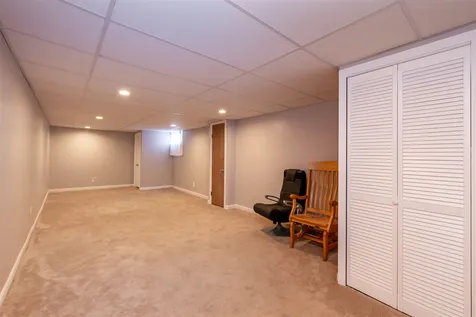 444 Arah Street Manchester NH 03104