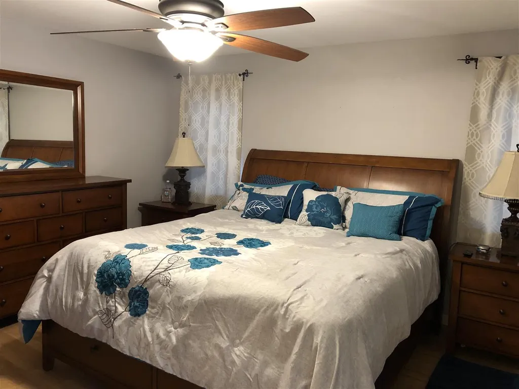 20 Cherry Lane Newport City VT 05855