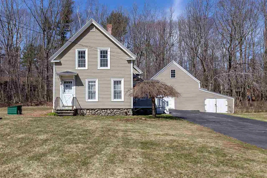 537 Exeter Road Hampton NH 03842