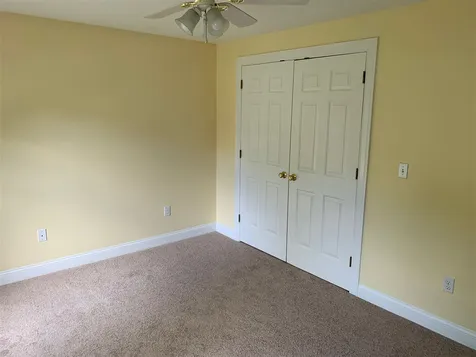 27 Wallace Drive Dover NH 03820