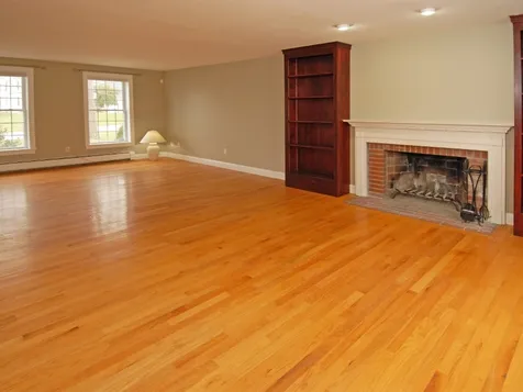 27 Wallace Drive Dover NH 03820