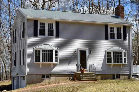 80 Turtle Pond Road Lee NH 03861