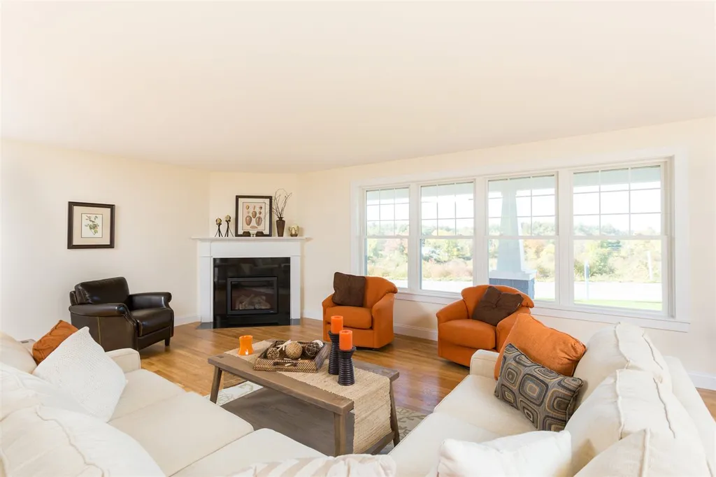 236 Winnacunnet Road Hampton NH 03842