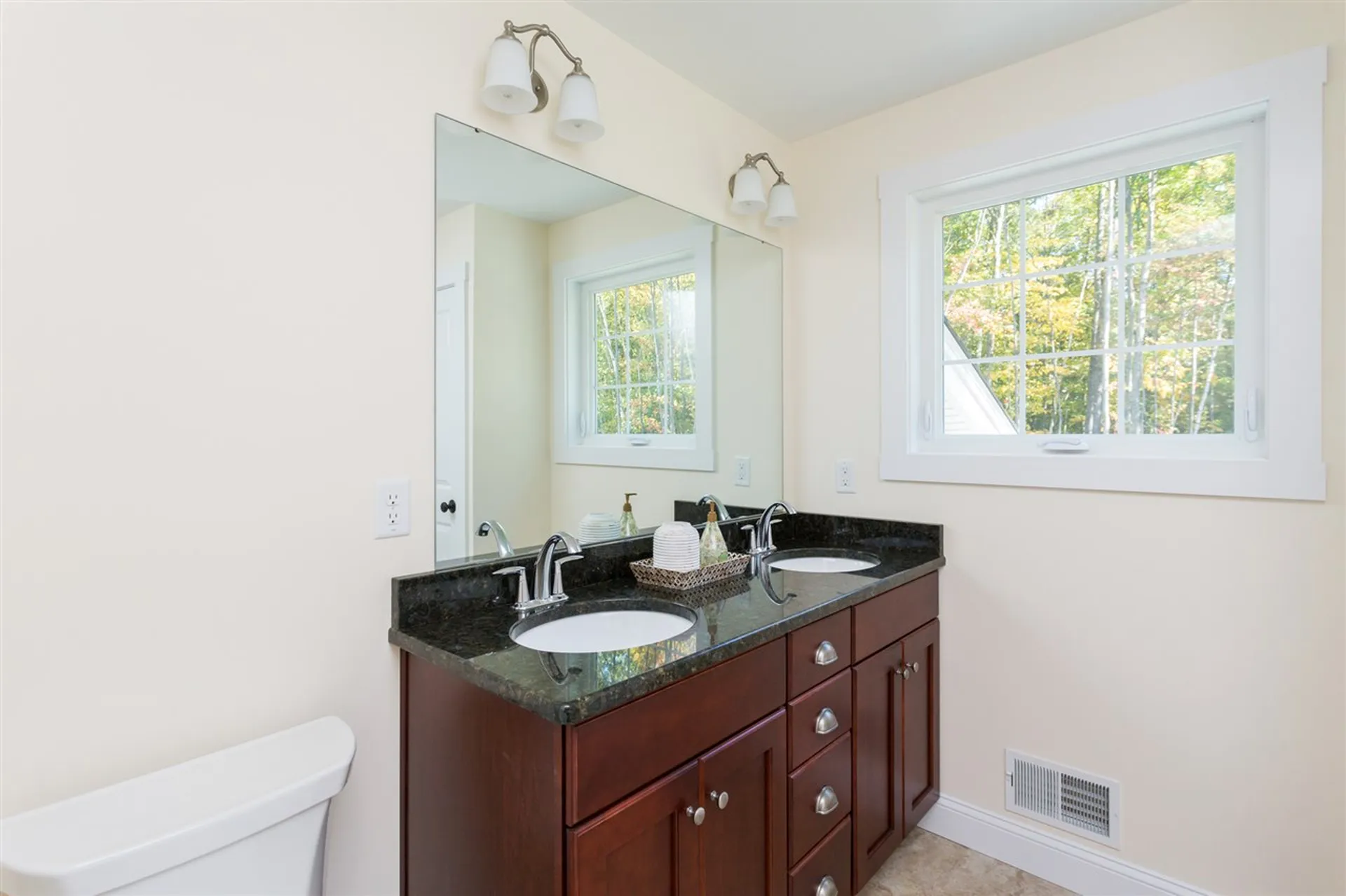 236 Winnacunnet Road Hampton NH 03842